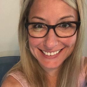 Meet your Posher, Jenny